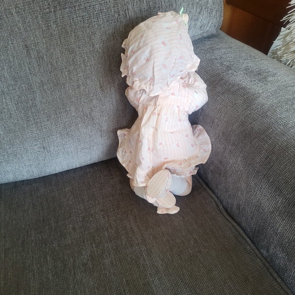 Vintage Collectible Charming Pink Baby Doll with Accessories - Picture 6 of 9